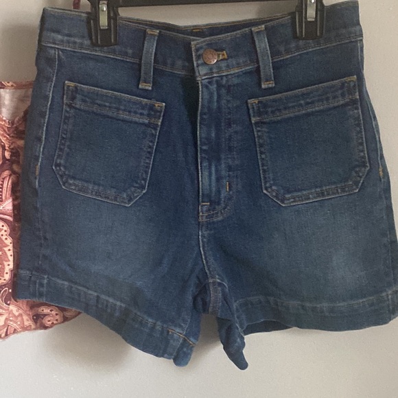 New J. Crew Summer High-Rise Denim Jean Shorts with Patch Pockets - Picture 6 of 6